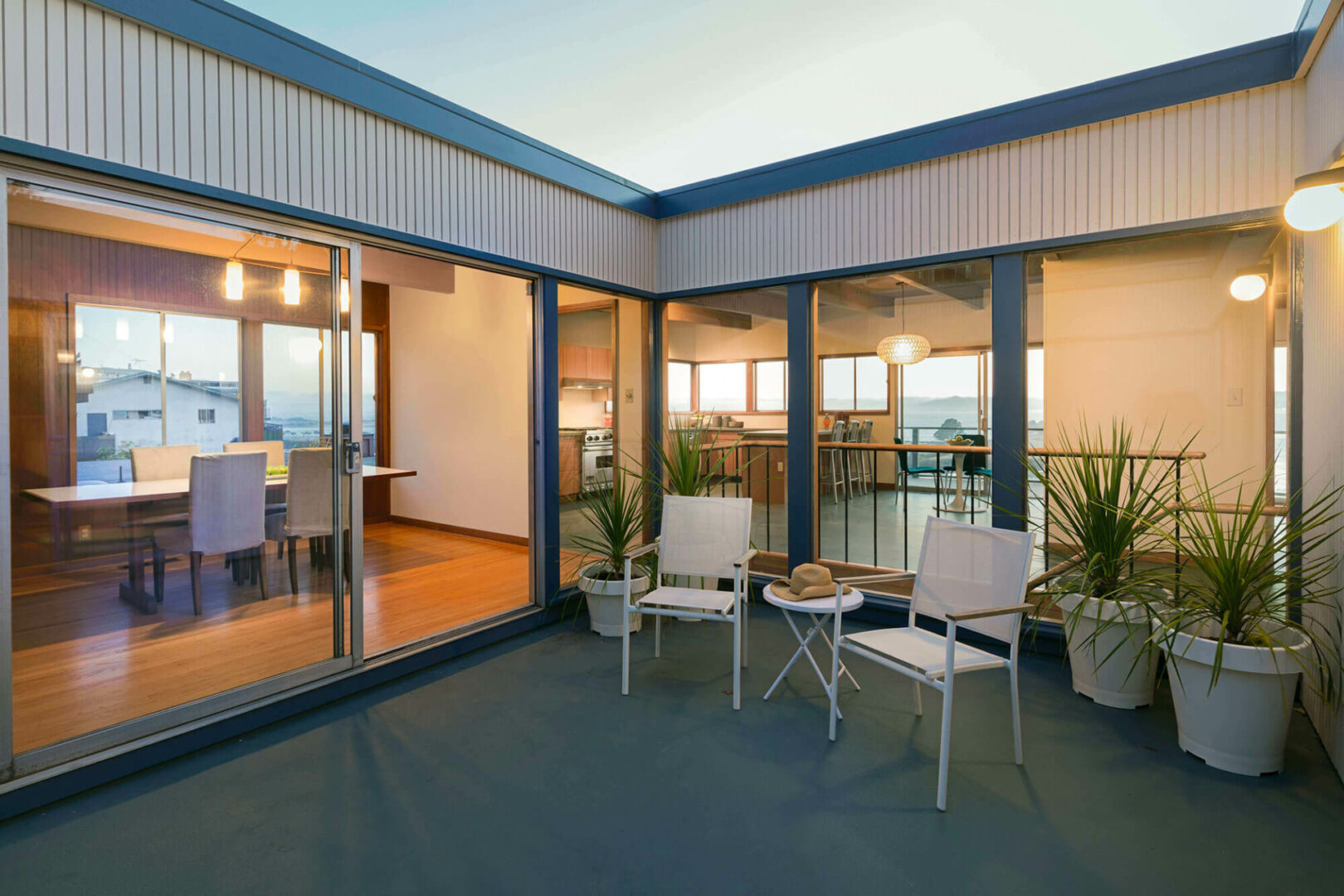 Porte finestre scorrevoli: tutto quello che devi sapere per donare praticità e luminosità alla tua casa!