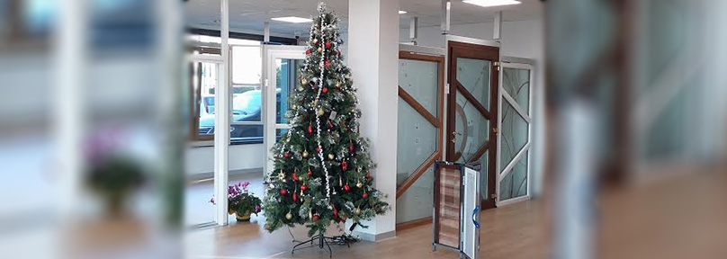 I serramenti in PVC augurano buone feste!