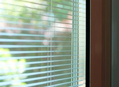 serramenti-pvc-veneziani-interno-vetro-cfg