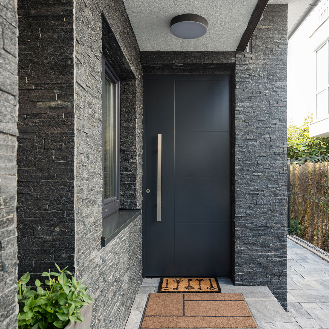 portoncini-in-legno-alluminio-evidenza